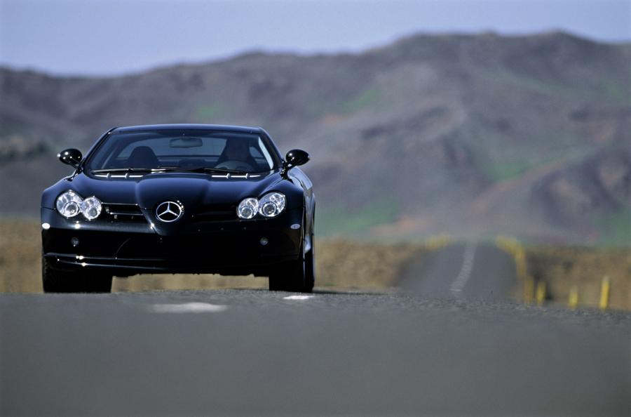  Mercedes-Benz SLR McLaren 2003 года  (фото 114 из 319)